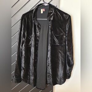 NWOT! Anthropologie black velvet button down shirt. Size XS. Never worn!